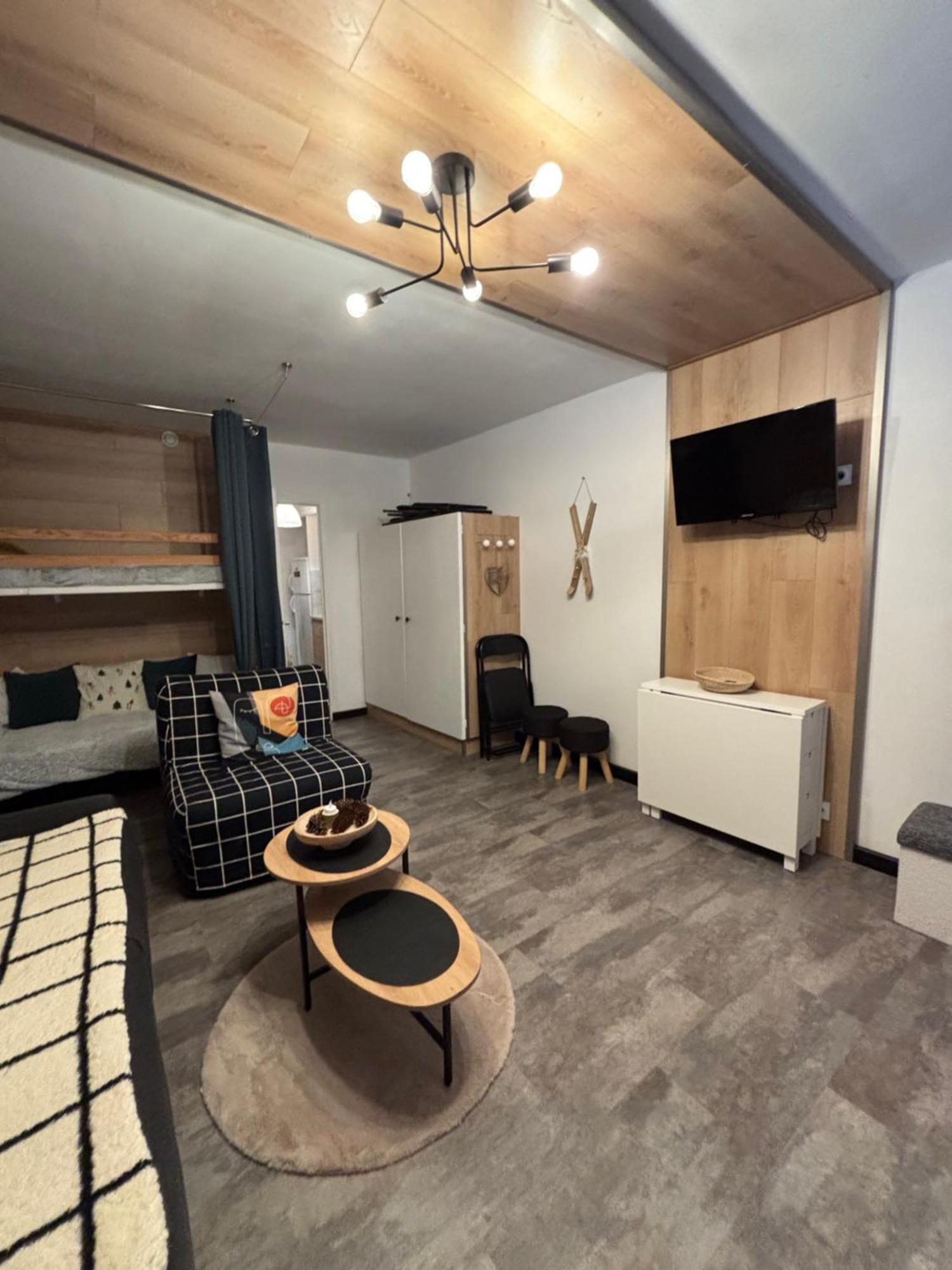 Studio Cosy 5 Personnes Aux Pieds Des Pistes. เลอเดโวลุย ภายนอก รูปภาพ